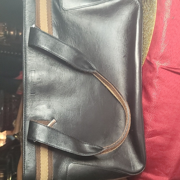 Handbag - Picture 2 of 3